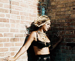 Beyoncé GIF. Huilen Muziek Artiesten Beyonce Gifs Visuele album Nieuw album 