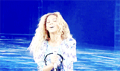 Beyoncé GIF. Artiesten Beyonce Gifs Bootylicious Oprah The oprah winfrey show 