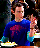 Big Bang Theory GIF. Films en series Gifs Big bang theory Reactie Dood Sheldon Mijn overhemd 