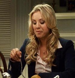 Big Bang Theory GIF. Films en series Gifs Big bang theory Hop Kaley cuoco 