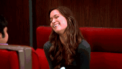 Films en series Gifs Big bang theory hop Kaley Cuoco 