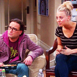 Big Bang Theory GIF. Films en series Gifs Big bang theory Glimlach Sheldon cooper Jim parsons 