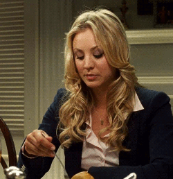 Big Bang Theory GIF. Films en series Gifs Big bang theory Hop Kaley cuoco 