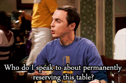 Big Bang Theory GIF. Films en series Tv Gifs Big bang theory Komedie Kaley cuoco 