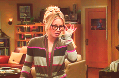 Big Bang Theory GIF. Films en series Tv Gifs Big bang theory Teef Sheldon cooper 