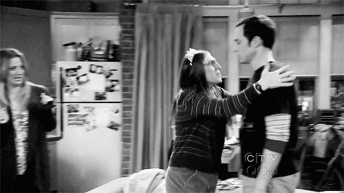 Films en series Penny Gifs Big bang theory sheldon cooper 