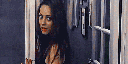 Mila Kunis GIF. Films en series Gifs Black swan Filmsterren Mila kunis Natalie portman G 