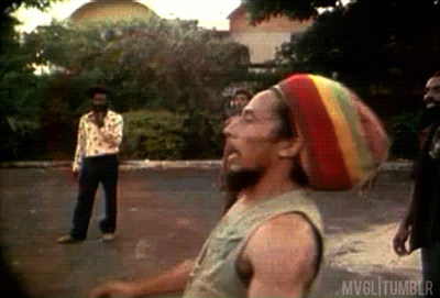 Artiesten Gifs Bob marley dribbelen 
