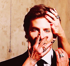 Bradley Cooper GIF. Tv Gifs Filmsterren Bradley cooper 