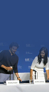 Bradley Cooper GIF. Gifs Filmsterren Bradley cooper Keuken vertrouwelijke 