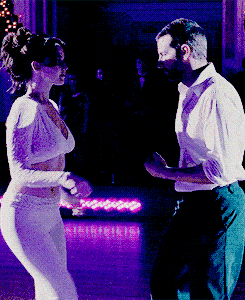 Bradley Cooper GIF. Dansen Gifs Filmsterren Bradley cooper Jennifer lawrence Silver linings playbook 