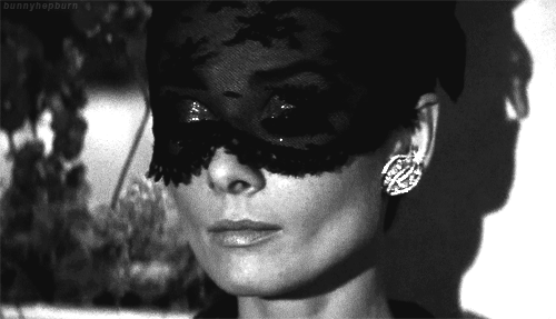 Film Films en series Gifs Breakfast at tiffanys Audrey Hepburn george peppard favoriete fm holly Golightl 