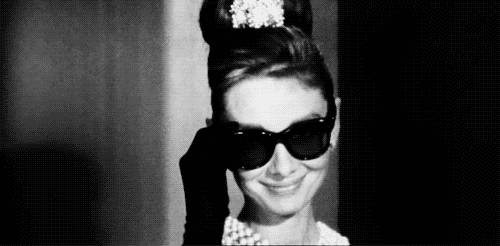 Films en series Films Gifs Breakfast at tiffanys Audrey Hepburn george peppard mijnen 