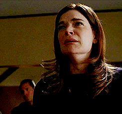 Breaking Bad GIF. Films en series Breaking bad Gifs Skyler white Anna gunn Begraven 