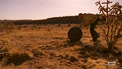Breaking Bad GIF. Films en series Breaking bad Gifs Filmsterren Bryan cranston Walter white Eindtijden Lelietje van dalen Breken van sle 