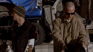 Bryan Cranston GIF. Films en series Breaking bad Gifs Filmsterren Bryan cranston Dean norris Aaron paul Bb Anna gunn 