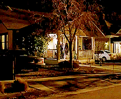 Breaking Bad GIF. Films en series Breaking bad Gifs Jesssssssssseeeeeeeeeeeeeeeeeeee geen Jesse pinkman je arme lieve jongen 