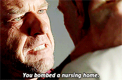 Bryan Cranston GIF. Films en series Breaking bad Gifs Filmsterren Bryan cranston Aaron paul Jesse pinkman Lul Remmen slecht hondsdolle hon 