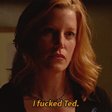 Breaking Bad GIF. Films en series Breaking bad Lydia Gifs Glimlach Knik Maskeren 