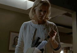 Bryan Cranston GIF. Films en series Breaking bad Gifs Filmsterren Bryan cranston  Skyler white Walter white Anna gunn Ozymandias Rj mitte 