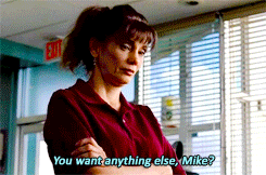 Breaking Bad GIF. Films en series Breaking bad Mike Gifs Laura fraser Lydia rodartequayle Jonathan banken Madrigaal Breken 