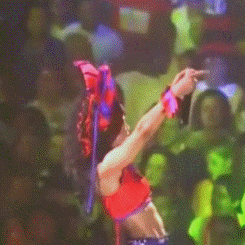 Britney Spears GIF. Artiesten Britney spears Gifs  Lachend Glimlachen Beschaamd Facepalm Achter de coulissen 