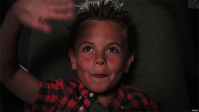 Verward Artiesten Britney spears Gifs verveeld blond pruik gom 