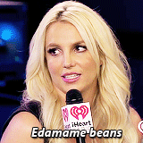 Britney Spears GIF. Artiesten Britney spears Gifs 1999 Lachend Glimlachen Fotoshoot 