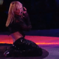 Britney Spears GIF. Artiesten Britney spears Gifs Glimlachen Het eten Mickey mouse club 