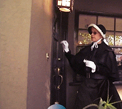 Britney Spears GIF. Artiesten Britney spears Gifs Achterdochtig Glimlachen Blond Hou je mond 