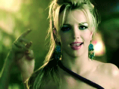 Britney Spears GIF. Artiesten Britney spears Gifs  Lachend Glimlachen Beschaamd Facepalm Achter de coulissen 