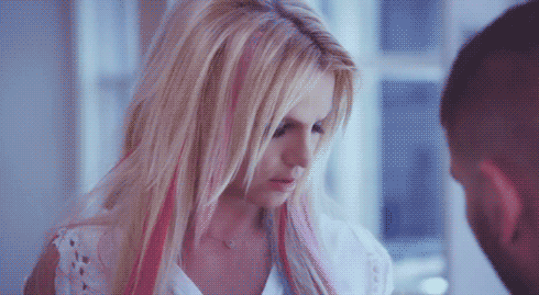 Artiesten Britney spears Tong crazy Gifs 