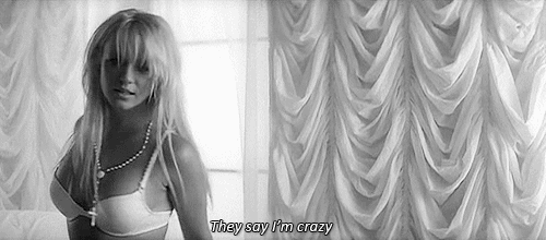 Artiesten Britney spears Gifs achterdochtig glimlachen blond hou je mond 