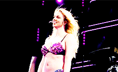 Britney Spears GIF. Artiesten Britney spears Gifs Glimlachen Mickey mouse club 