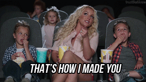 Britney Spears GIF. Artiesten Britney spears Gifs Muziekvideo You drive me crazy 