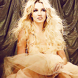 Britney Spears GIF. Artiesten Britney spears Gifs Muziekvideo Toxic 
