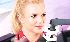 Britney Spears GIF. Artiesten Britney spears Gifs Schreeuwen Werkend Autograaf 