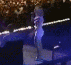 Britney Spears GIF. Artiesten Britney spears Gifs Geen Leugen Vals Onwaar Dat is vals 