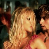 Britney Spears GIF. Artiesten Geweer Britney spears Gifs Crimineel 