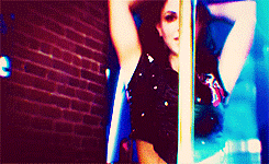 Britney Spears GIF. Artiesten Britney spears Gifs  Lachend Glimlachen Beschaamd Facepalm Achter de coulissen 
