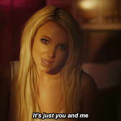 Britney Spears GIF. Artiesten Britney spears Roze Gifs Onhandig Glimlachen Xfactor 