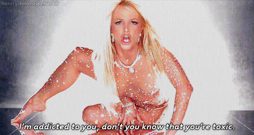 Artiesten Britney spears Gifs muziekvideo oops i did it again 