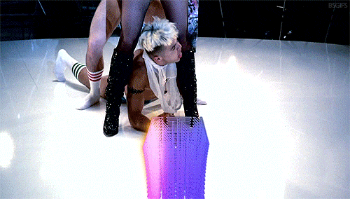 Muziek Artiesten Britney spears Britney William Gifs 2013 remix scream and shout scream shout 
