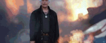 Bruce Willis GIF. Bioscoop Zanger Bruce willis Gifs Filmsterren Dood The fifth element 