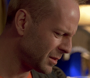 Bruce Willis GIF. Bruce willis Gifs Filmsterren Knikken The fifth element 