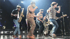 Bruno Mars GIF. Artiesten Bruno mars Bruno Gifs 