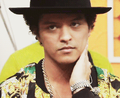 Bruno Mars GIF. Beroemdheden Artiesten Bruno mars Gifs 
