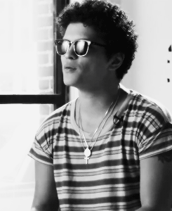Bruno Mars GIF. Artiesten Bruno mars Gifs Brunogif 