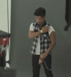 Bruno Mars GIF. Artiesten Bruno mars Gifs 
