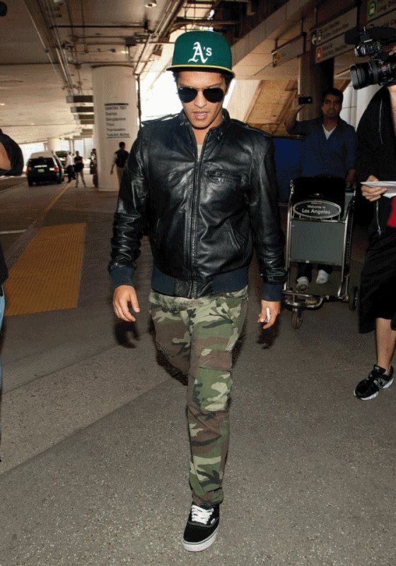 Artiesten Bruno Mars Gifs 